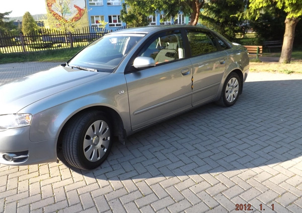 Audi A4 cena 21500 przebieg: 228000, rok produkcji 2005 z Świdwin małe 211